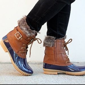 Duck-01 Faux Shearling Lace Up Women's Duck Boots